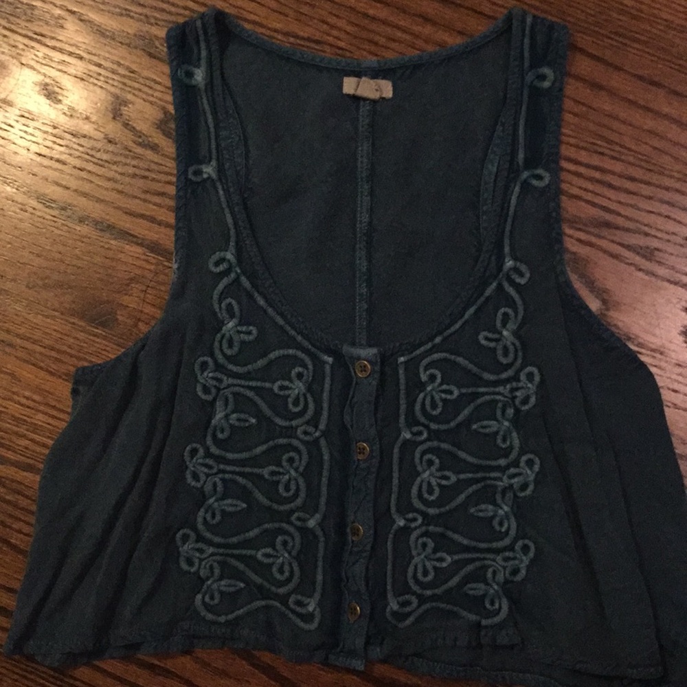 Crop top